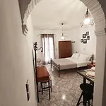 Cozy 1 Naxos